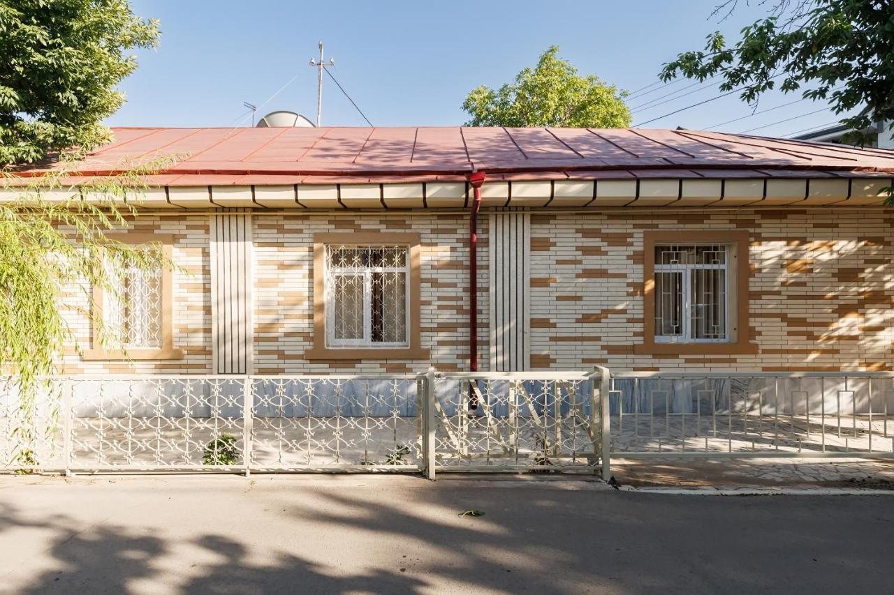 Ташкентский Дворик Luaran gambar