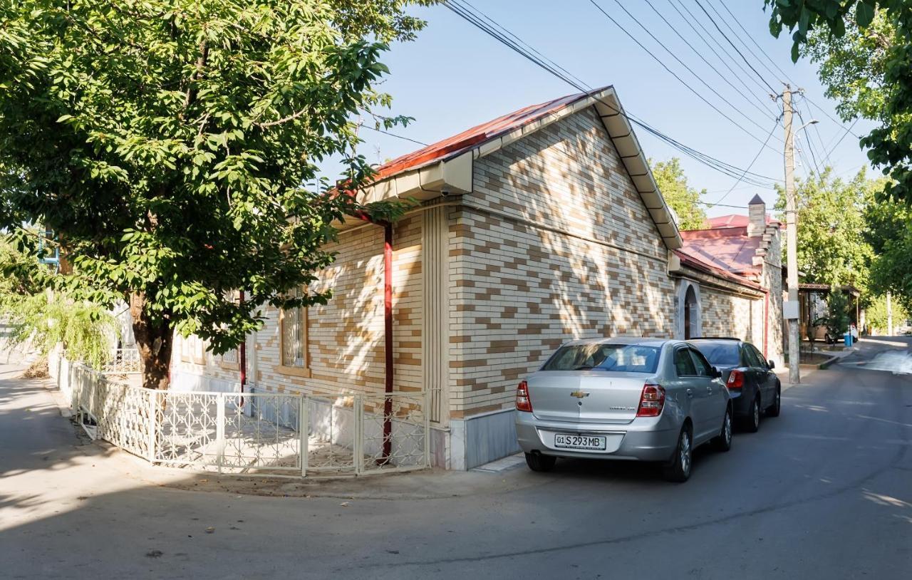 Ташкентский Дворик Luaran gambar